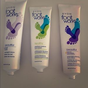 Avon Footworks overnight renewing foot cream